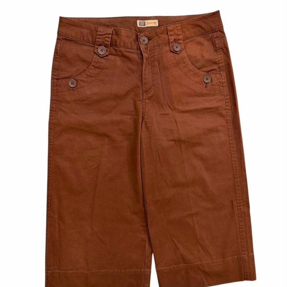 Faded Glory brown capri pants